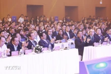 与会代表。（图片来源：越通社）