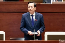 劳动荣军与社会部部长陶玉蓉。
