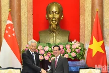 越南国家主席武文赏会见新加坡总理李显龙【组图】