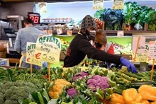 意大利罗马的一个食品市场。（图片来源：粮农组织）