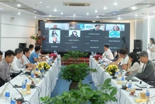 座谈会全景。（图片来源：越通社）