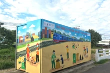 附图。