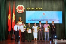 获得一等奖的作者。