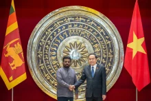越南国会主席陈青敏会见斯里兰卡总统迪萨纳亚克。