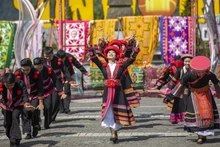 让民族文化在旅游发展中不断焕发绚丽光彩。（图片来源：遗产杂志）