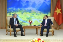 范明正总理会见美国参议员杰夫·默克利。