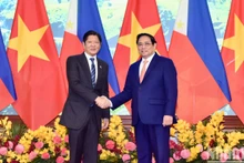 越南政府总理范明正会见菲律宾总统费迪南德·罗慕尔德兹·马科斯【组图】