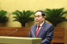 越南国会主席陈青敏。