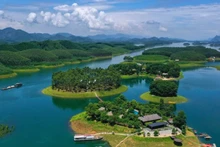 将婆瀑湖国家旅游区建设成为北部国际级旅游中心。