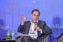 VinaCapital宏观经济分析和市场研究部总监迈克尔·科卡拉里。