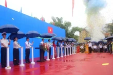 横模（越南）-峒中（中国）双边口岸正式对外开放。