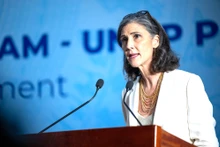 联合国开发计划署驻越南首席代表拉姆拉·阿勒哈利迪发表讲话。（图片来源：VGP）