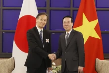 越南国家主席武文赏会见九州越南友好协会会长。（图片来源：越通社）