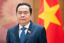 越南国会主席陈青敏。