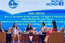题为“出国务工——越南妇女的机遇和挑战”研讨会。（图片来源：VOV）