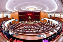 越共第十三届中央委员会第十次全体会议隆重开幕【组图】