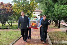 崑嵩省为在老挝和柬埔寨牺牲的烈士举行追悼会和安葬仪式。