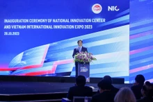 越南政府总理范明正发表讲话。（图片来源：VGP）