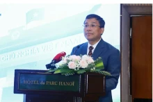 越南外交部常务副部长、国家边界委员会主任阮明宇在会上发表讲话。（图片来源：越通社）
