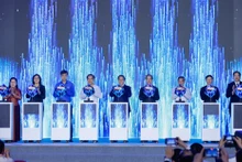 越南政府总理范明正出席第七届全国学生、大学生创业节开幕式。（图片来源：越通社）
