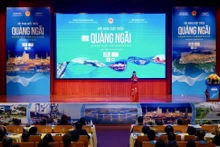 越南外交部与广义省人民委员会在河内联合举办广义省投资贸易推介会。（图片来源：国际报）