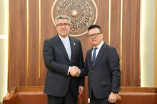《人民报》社总编辑黎国明会见伊朗驻越南大使阿里·阿克巴尔·纳扎里【组图】