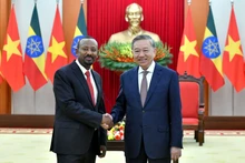 越共中央总书记苏林会见埃塞俄比亚总理阿比·艾哈迈德·阿里【组图】