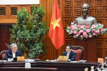越南政府总理范明正主持召开政府组织机构调整指导委员会第十次会议。