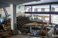 缅甸首都内比都一栋建筑物在地震中受损。图片来源：成达 摄