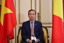 阮文草大使。