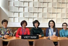 越南代表出席联合国教科文组织政府间海洋学委员会（IOC）第32届大会。