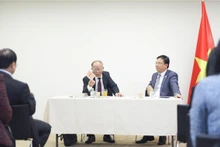黄志宝教授担任讲座主讲人。