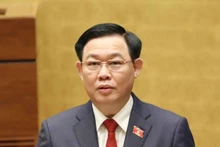 越共中央委员会同意王廷惠同志辞去各职务