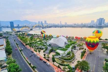 2023年前2个月，岘港市接待游客量约74.25万人次，同比增长近4倍。