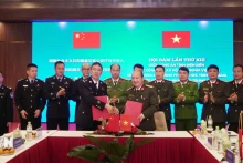 越南奠边省与中国云南普洱市公安力量加强合作维护边境地区安全秩序