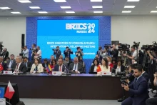 金砖国家与发展中国家对话会场景。