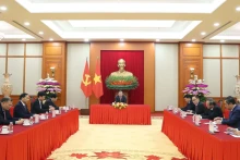 越共中央总书记苏林与中共中央总书记、中国国家主席习近平通电话。