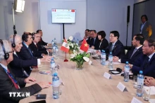 国家主席梁强会见秘鲁各大企业领导。(图片来源:越通社)