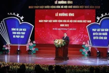 政府总理范明正在响应仪式上发言。（图片来源：越通社）
