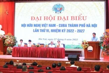 河内市越南-古巴友好协会召开第六次代表大会。