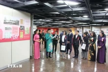 关于胡志明主席专题展在日本福冈市开展。（图片来源：越通社）