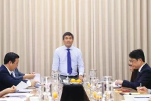 越南外交部常务副部长阮明宇在座谈会上发表讲话。