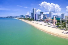 芽庄市。