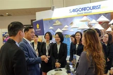 越南多家航空公司和旅行社参加2023年亚洲国际旅游交易会。