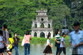 越南旅游业提出2026年接待外国游客量2500万人次，国内游客量1.5 亿人次的目标。