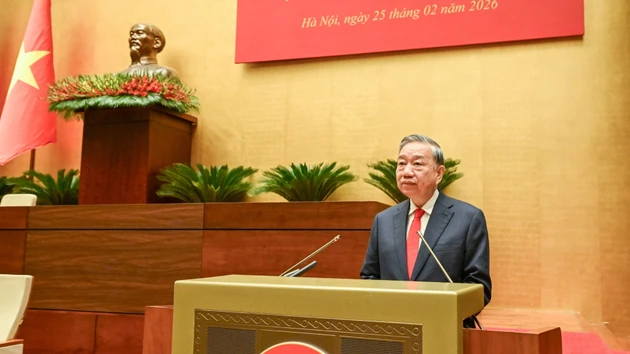 苏林总书记发表指导性讲话。