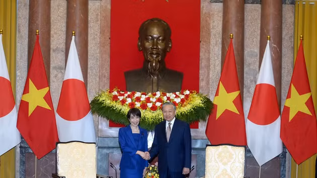 越共中央总书记、国家主席苏林会见日本首相高市早苗。