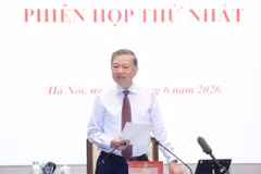 苏林总书记、国家主席在会上发表讲话。（图片来源：越通社）