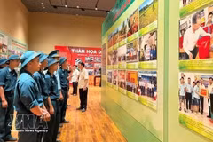 “橙剂：良知与正义”2026岘港展览于22日在岘港博物馆正式开幕。 