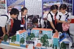 越共中央政治局关于教育与培训实现突破性发展的第71-NQ/TW号决议